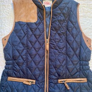 Boutique vest in Navy Blue w/ Suede accent and trim, size LG. PERFECT CONDITION!